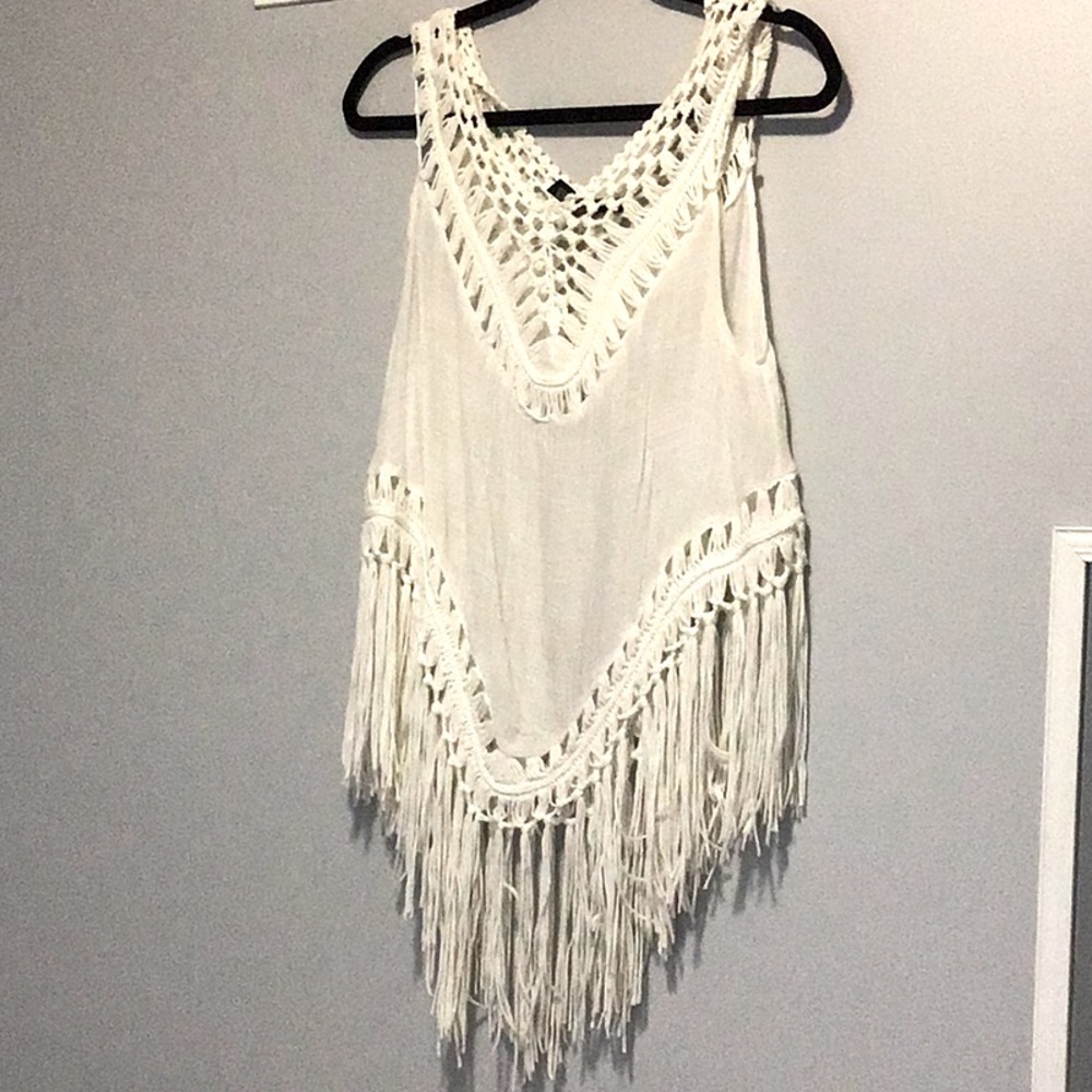 BLOOMINGDALES AQUA BRAND WHITE BOHEMIAN TOP